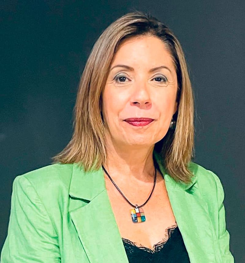 María Luisa de Arcos, Presidenta de ASINTE